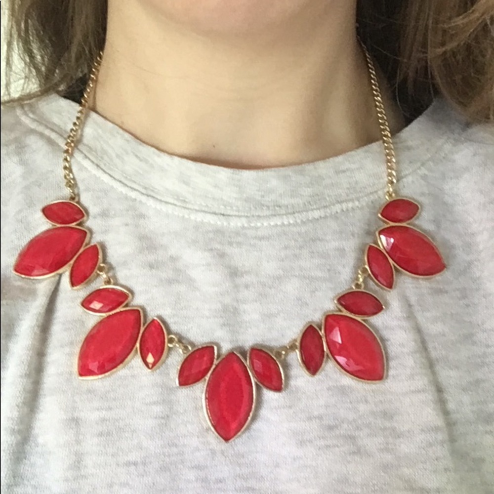 Statement necklaces - Picture 2 of 3